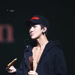 [EXO] 배고파 <b>피자</b>시켜먹을까