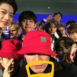[댓글부탁해] 이런색 립<b>제품</b> 아는사람제발ㅠㅠㅠㅠㅠㅠㅠㅠㅠㅠ
