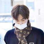 [EXO] 이제봤는데 ㅈㄴ눈길간다 <b>목도리</b>