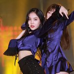 아는사람은 아는 <b>슬렌</b>더 몸매 아이돌