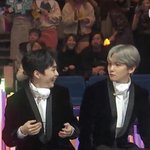 [EXO] 나이가 어릴수록 커뮤가 <b>난잡</b>하긴