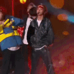 <b>우와</b> 난 아이돌하면 뷔가 챠갑다고 생각했는데