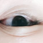 [댓글부탁해] 눈가<b>주름</b> 있는 애 있냐