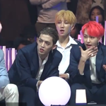 몬스타엑스 무대보는 <b>흥분</b>틴