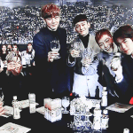 [EXO] 오늘 조카 슬픈데 조카 <b>행복</b>하다