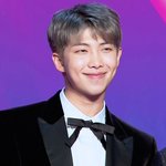 [방탄소년단] <b>이발</b>한 준이 쫀귀다