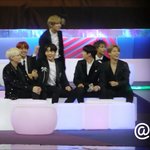 정국 <b>레알</b> 아직도 아이유 팬인가봄ㅋㅋㅋㅋㅋㅋ