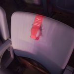 [EXO] 나 <b>현장</b>인데 일단 이게 좌석에붙어읶는