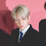 [백현] <b>탑</b><b>스타</b>뉴스 백현 사진 실화???????? 대박이네