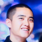 [EXO] 와 켱수오늘 제일 환하게 웃은게