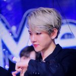 [EXO] 변백현 저장 따라하는거 손가락 개<b>유연</b>