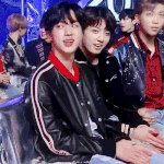 [방탄소년단] 어제 키워드 아웃트로 <b>her</b>이랑 관련된거같지않아??