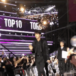 [방탄소년단] 타팬분이 올려주심 석진이 아미밤 주워주는거