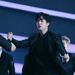 [방탄소년단] >&amp;<