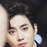 이상황에 갑자기 생각났는데 준면이 수상소감 점점 <b>차분</b>해지는거 같지...