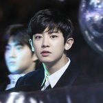 [EXO] 준면이 <b>시강</b>보고 웃고가