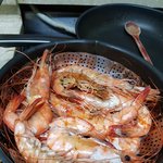 [드루와] 엄마가 <b>냄비</b>에 새우 있대서 열어봤는데