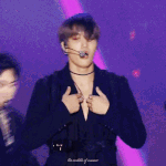 [EXO] 야 다들 <b>진정</b>하고 들어와봐