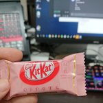 <b>킷캣</b> 선물받움