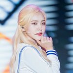 [모두드루와] 근데 <b>gee</b> 뮤비 조회수 2억거의다되가는데