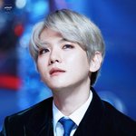 [백현] 백현이 <b>볼살</b> 탈부착설? ㅋㅋㅋ