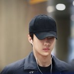 [세훈] 171202 <b>출입국</b> 고화질1