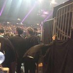 <b>무대</b> 후 힘들어하는 방탄소년단.jpgif