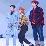 [방탄소년단] 이장면에서 달방 일시<b>정지</b> 누름