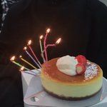 [방탄소년단] 박지민 생일초 꽂기 장인 ㄷㄷ
