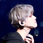 [EXO] 목긁는거 이렇게 <b>존엄</b>할 일이냐