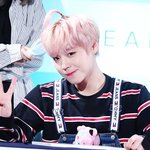 박지훈 핑발+<b>멜빵</b>+사과머리