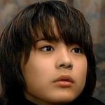 수염 기르고 이미지 확 바뀜ㅎㄷㄷ