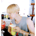 [백현] ㄹㅇ로 반전 백현이다 ㅋㅋ