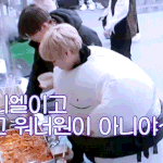 [박지훈] 이 야무진 <b>두손</b> 봐봐ㅋㅋㅋㅋㅋㅋㅋㅋㅋㅋ