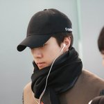 [세훈] 171130 <b>출입국</b> 고화질4
