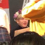 [백현] 빼꼼 <b>화관</b> 백현