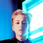 [EXO] 이건몇번을봐도 <b>무릎</b>갈리네