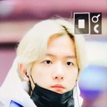 [백현] <b>공항</b>백현 졸귀! 표정 점점 귀여워져 ㅋㅋ