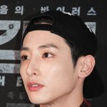 ‘<b>속</b>으로는 다 신경 쓰일껄..’ 이라는 말