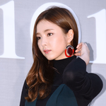 신세경 <b>조녜</b>