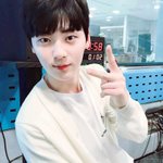 자기 본진 노래중에 <b>팬심</b> 빼고 진짜 이 노랜 좋다 하는거