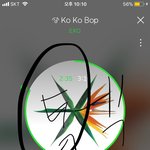 [EXO] 너네 그 벽에 다는 폰<b>거치대</b>아냐