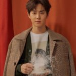 [EXO] 야 근데 리다님만 코트에 손 안 넣음