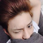 <b>연예부</b> 기자들이 뽑은 실물 갑 연예인 베스트