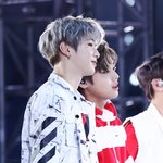 [박지훈] <b>다른</b> 멤버들과 있을<b>때</b>