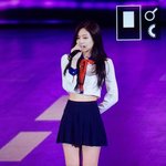 최근 <b>세일러</b>문 옷입은 블핑 제니