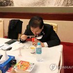 컵라면으로 때우자