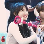 나연 이 <b>소품</b> 찰떡이네