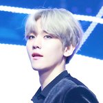 [백현] <b>캐롤</b> 나오는데 백현이 ㅁ목소리로