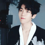 [EXO] 따블유 백현 <b>vs</b> 몬스터 자켓백현